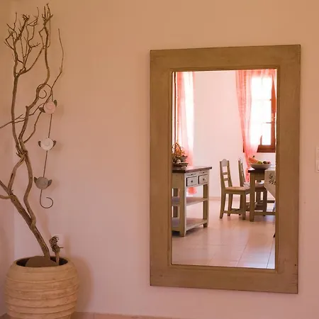 Gloria Homes * Lithakia